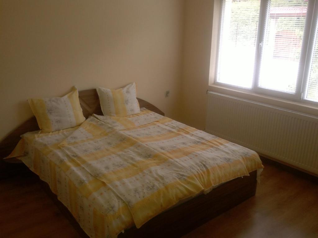 Villa Nanevi Teteven Kamer foto