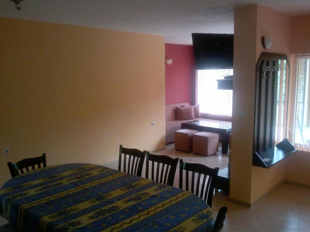 Villa Nanevi Teteven Kamer foto